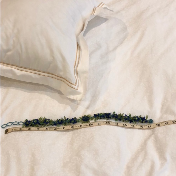 Handmade green and blue glass seed bead necklace. - Picture 4 of 4